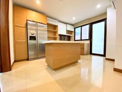 Lornie Road (D11), Terrace #468481141